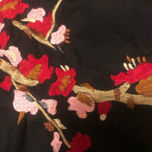 Eshakti Womanʻs black embroidered button down dress size US 4 - Picture 5 of 9